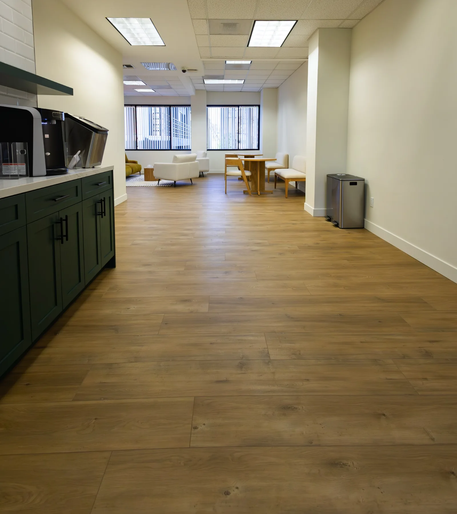 Welcoming shared spaces at Evolved Therapy